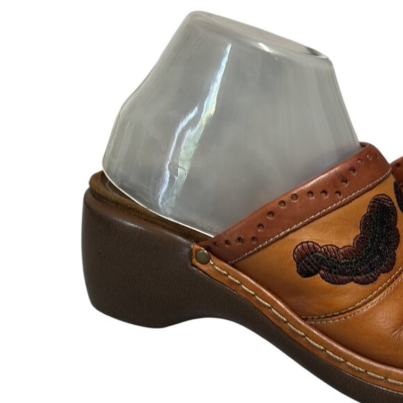 Indigo by Clarks Leather Clogs Embroidered Floral Western Mules 8 - Picture 9 of 10